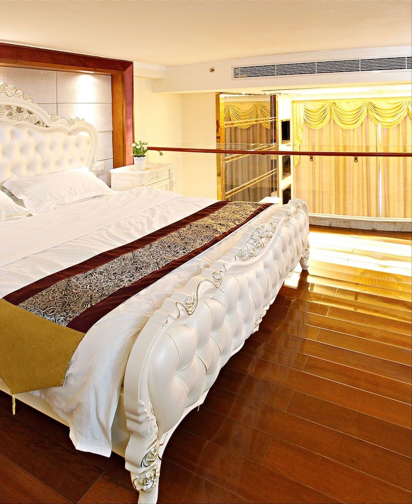 undefined Badun International Apartment 10