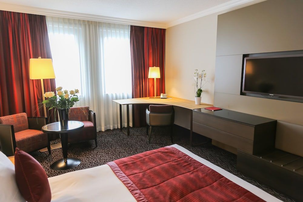Le Royal Hotels & Resorts Traditional Double or Twin Room 3