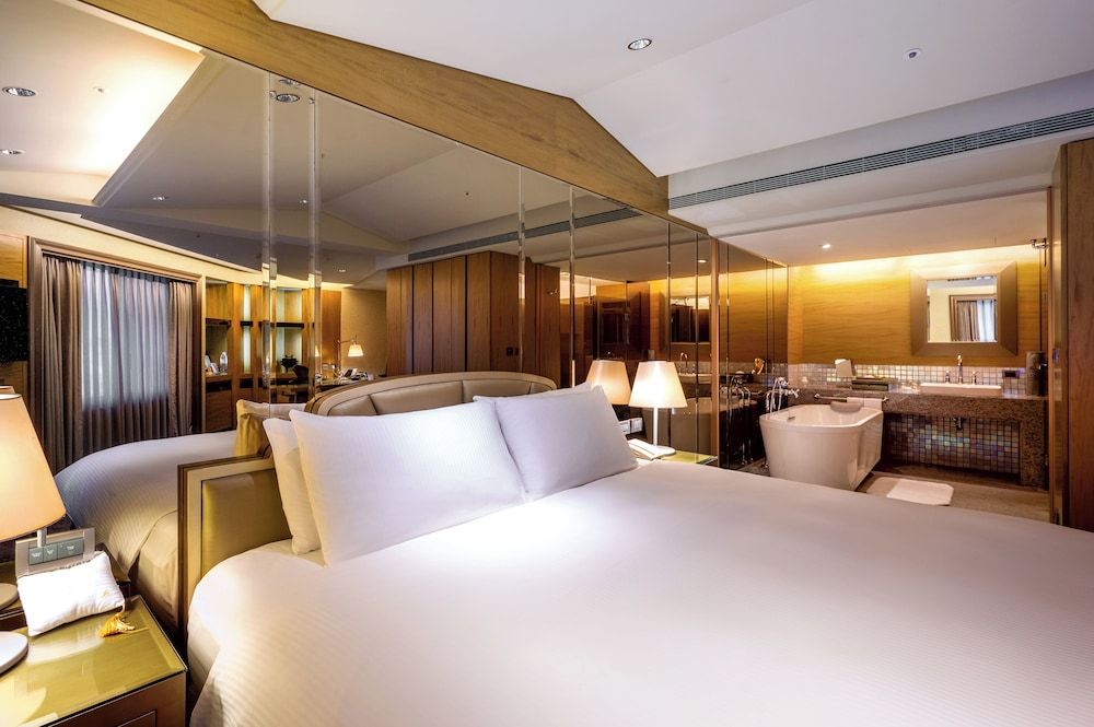 undefined The Landis Taipei 10