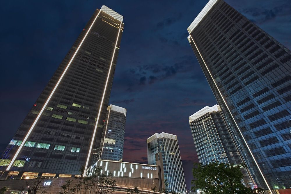 undefined Niccolo Chongqing 9