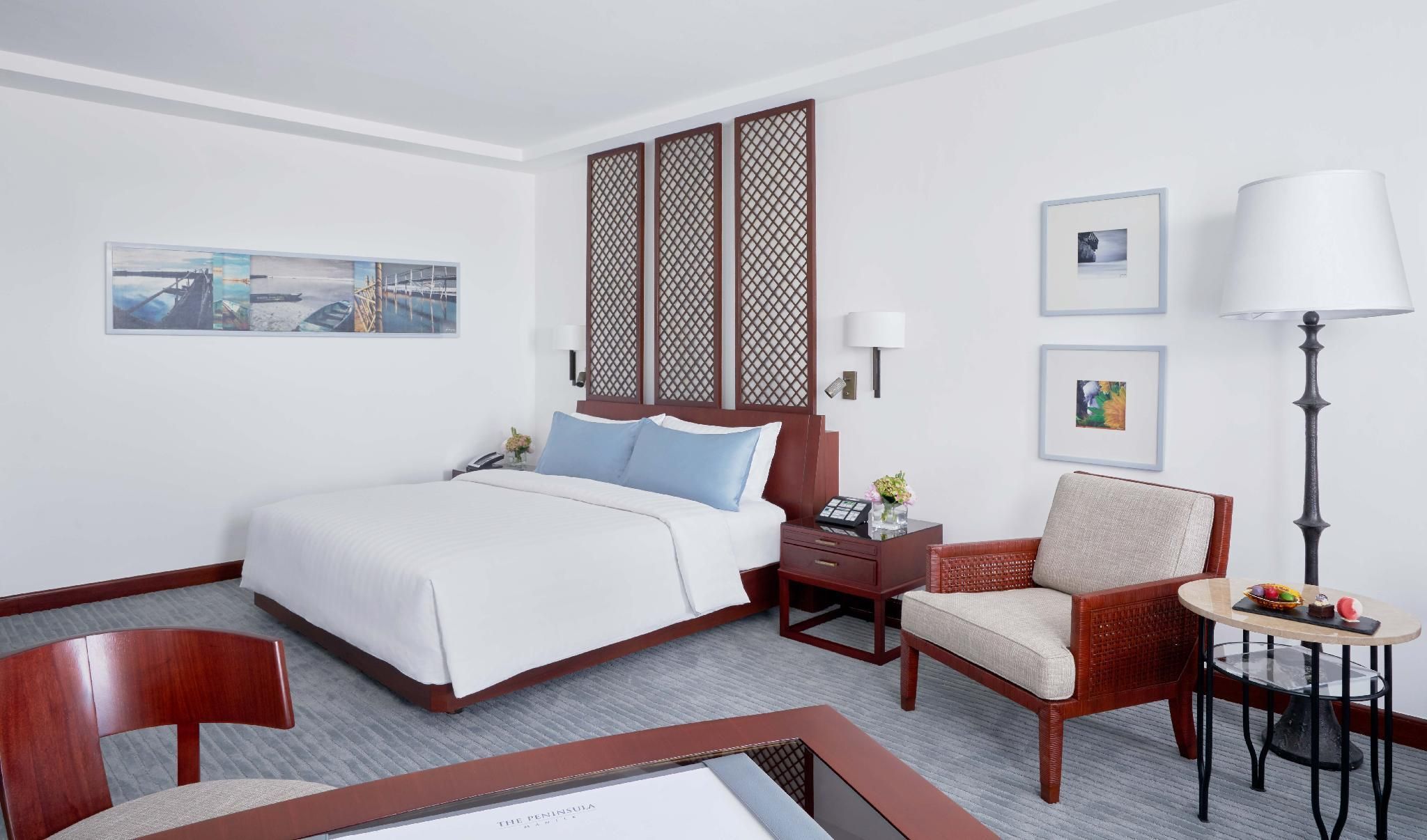 undefined The Peninsula Manila 8
