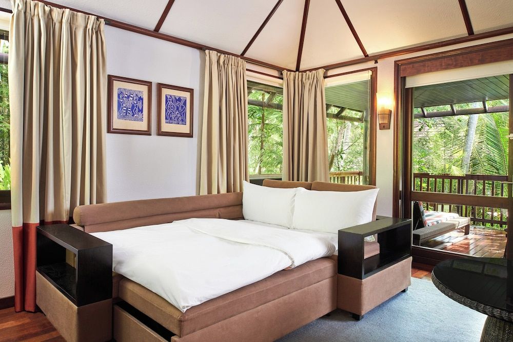 Bungalow, 1 King Bed with Sofa bed, Non Smoking, Garden View (Terrace)