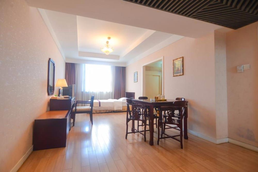 Yangcheng Hotel Suite 5