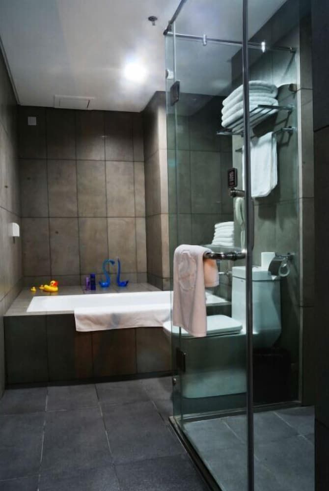 Family Room（Mainland Chinese Citizen Only）
