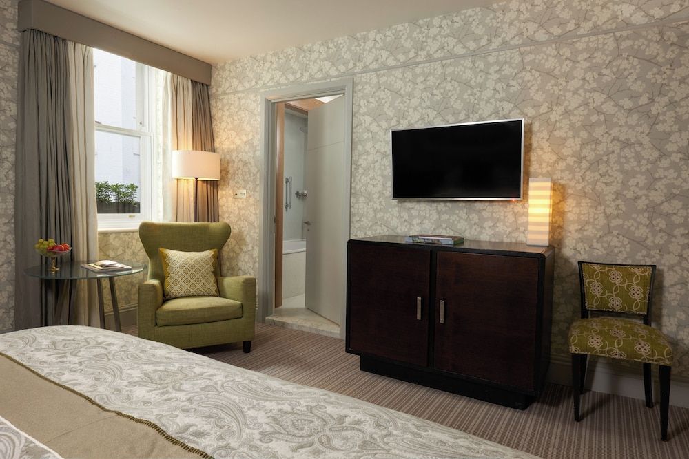 undefined Brown's Hotel, a Rocco Forte Hotel 4