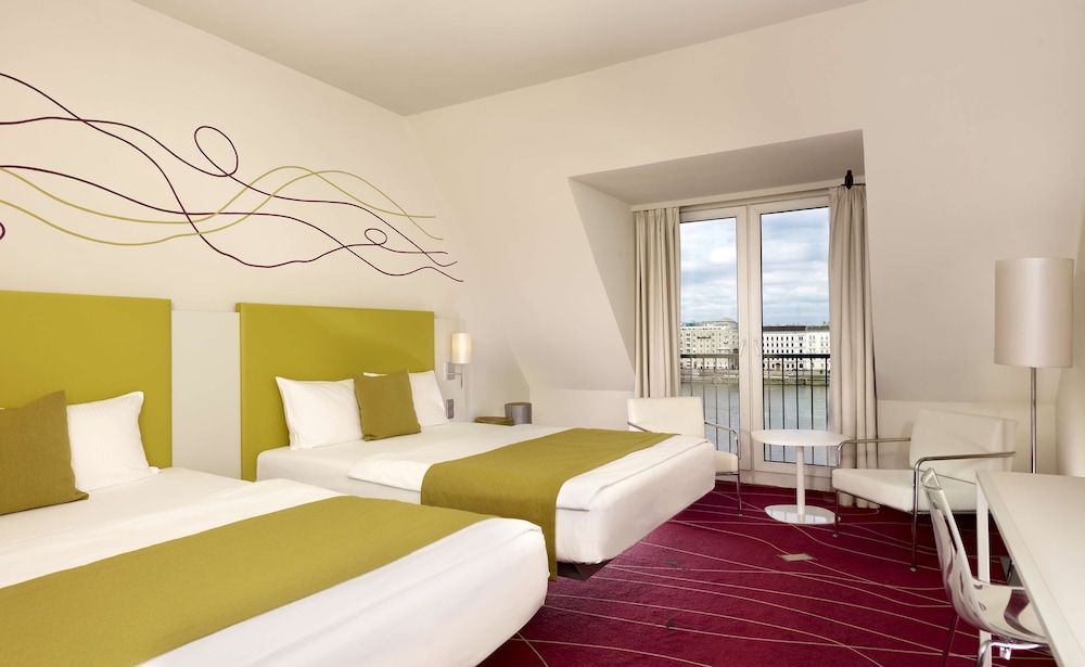 undefined Park Plaza Budapest 7