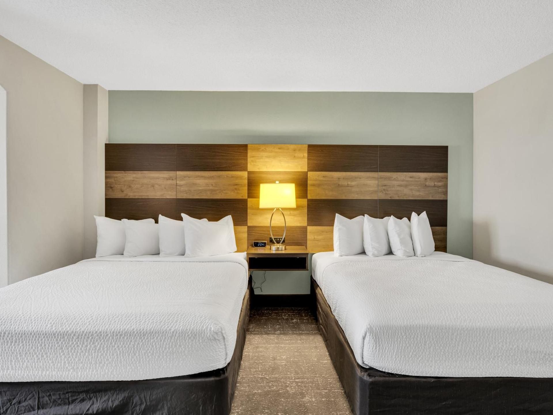 2 Queen Beds, Nonsmoking