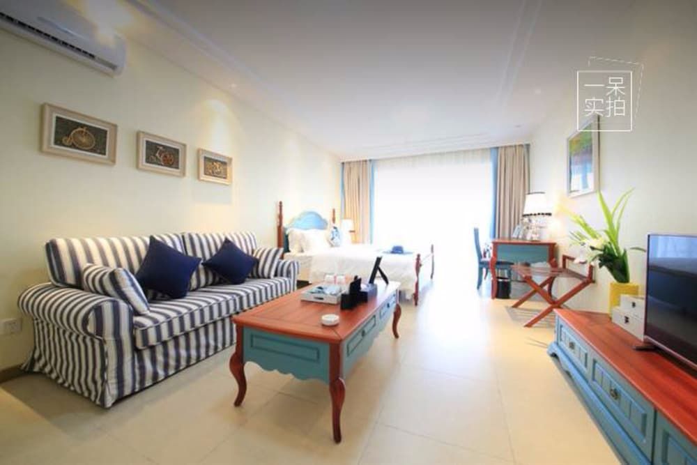 Estay Apartment Hidden Bay Huidong Double Room, Sea View