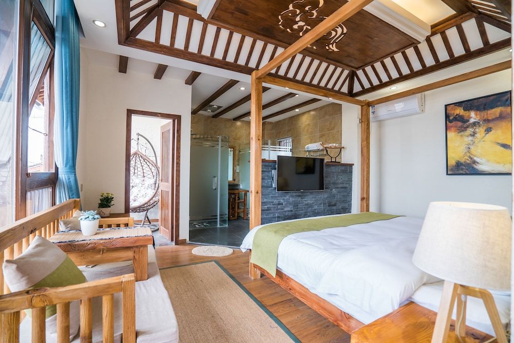 Lijiang Yue Tu Inn Premium Room 9