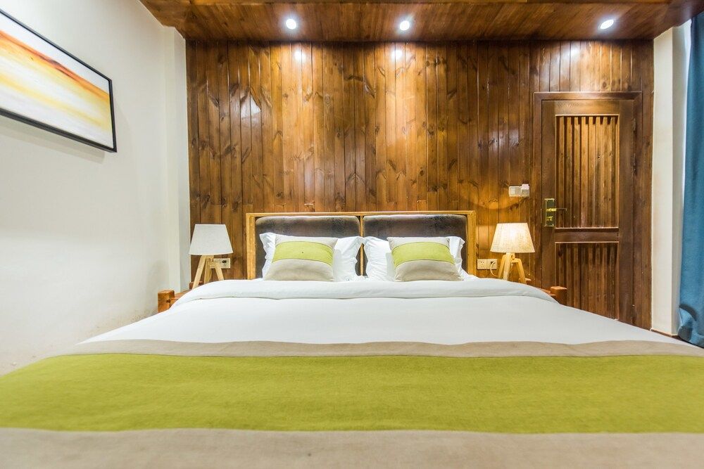 Lijiang Yue Tu Inn Superior Double Room 17