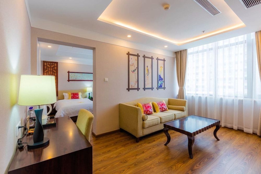Deluxe Twin Suite