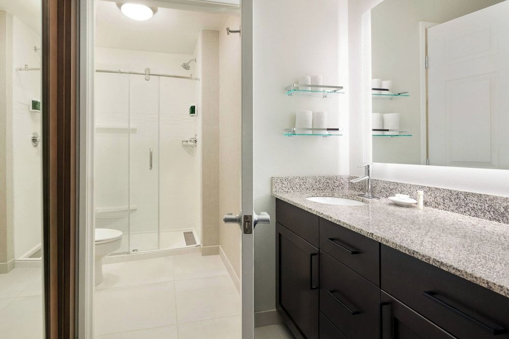 Suite, 1 Bedroom, Non Smoking (Hearing Accessible)