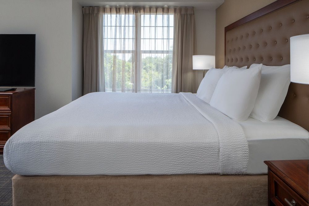 Studio, 1 King Bed with Sofa bed, Non Smoking, Balcony