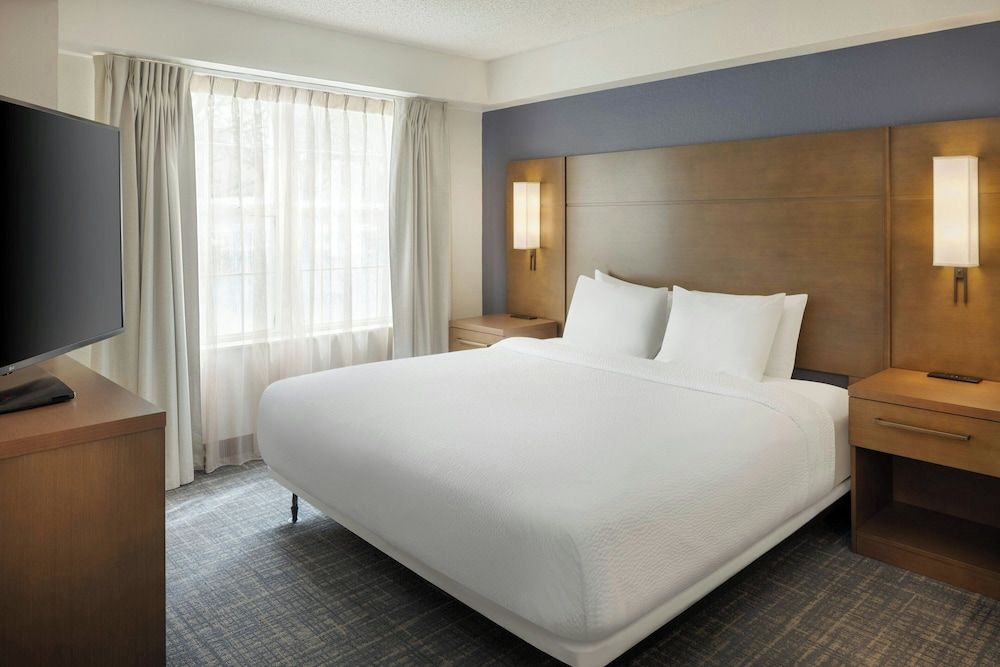 Residence Inn by Marriott Orlando East/UCF Area Studio, 1 King Bed with Sofa bed