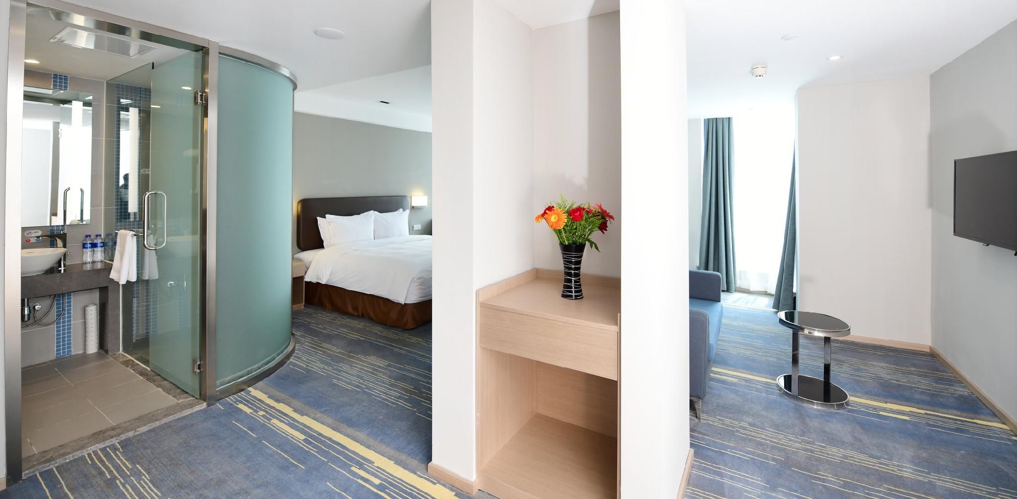 1 Bedroom Suite