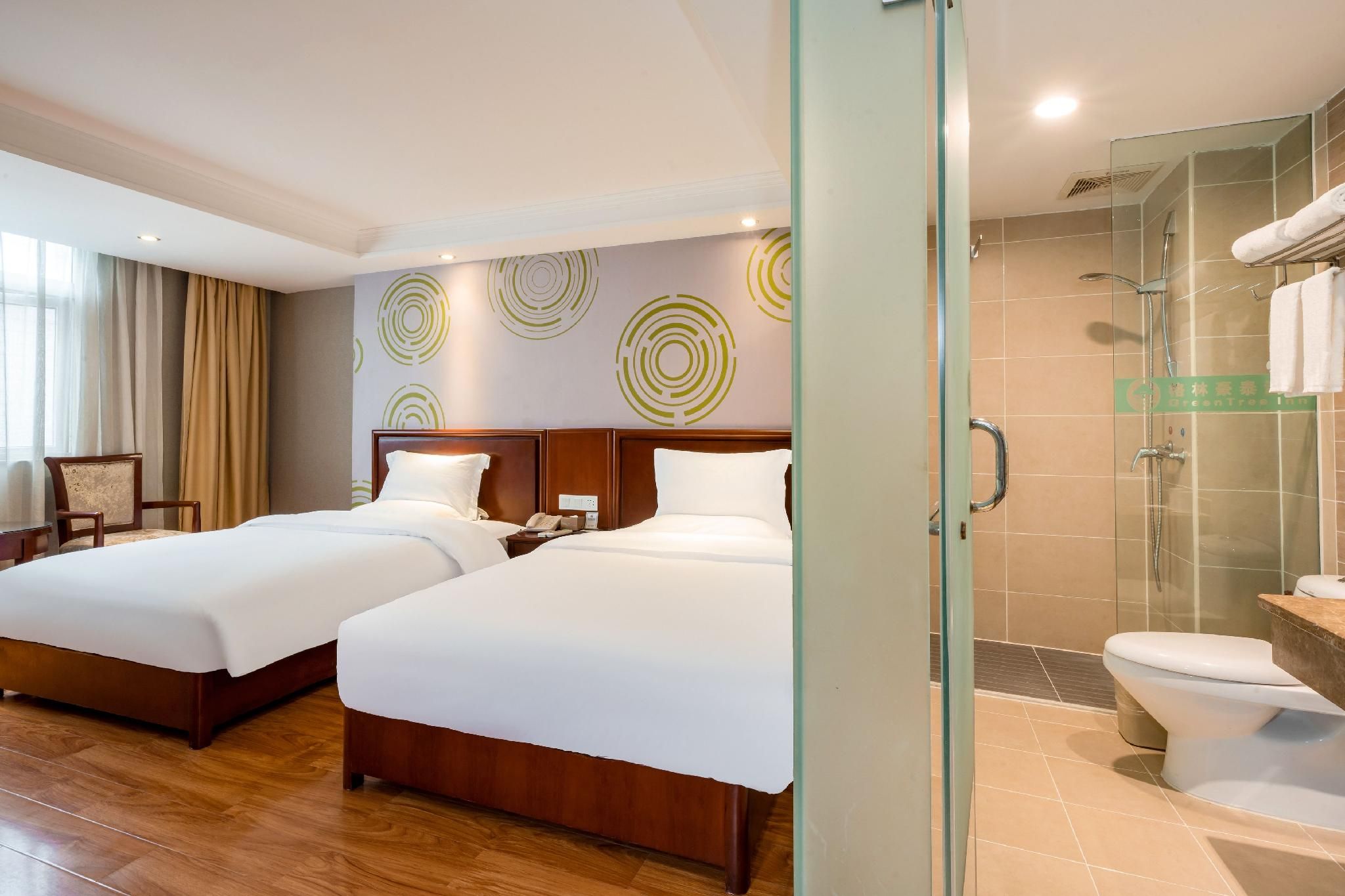 Twin Deluxe Room