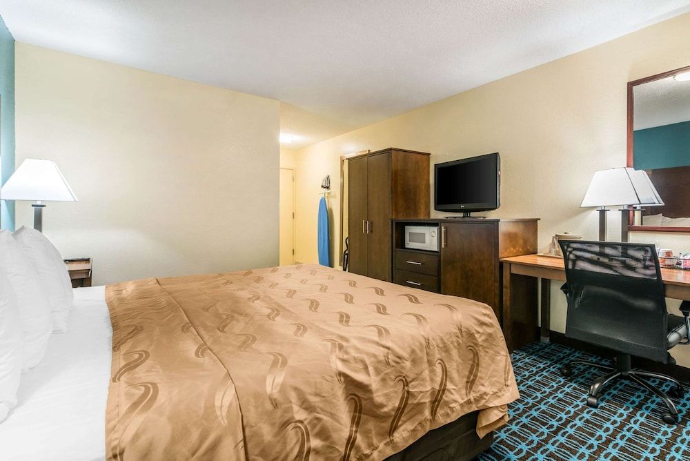 Room, 1 King Bed, Accessible, Non Smoking