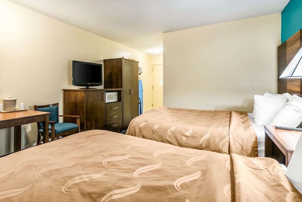 Standard Room, 2 Double Beds, Non Smoking