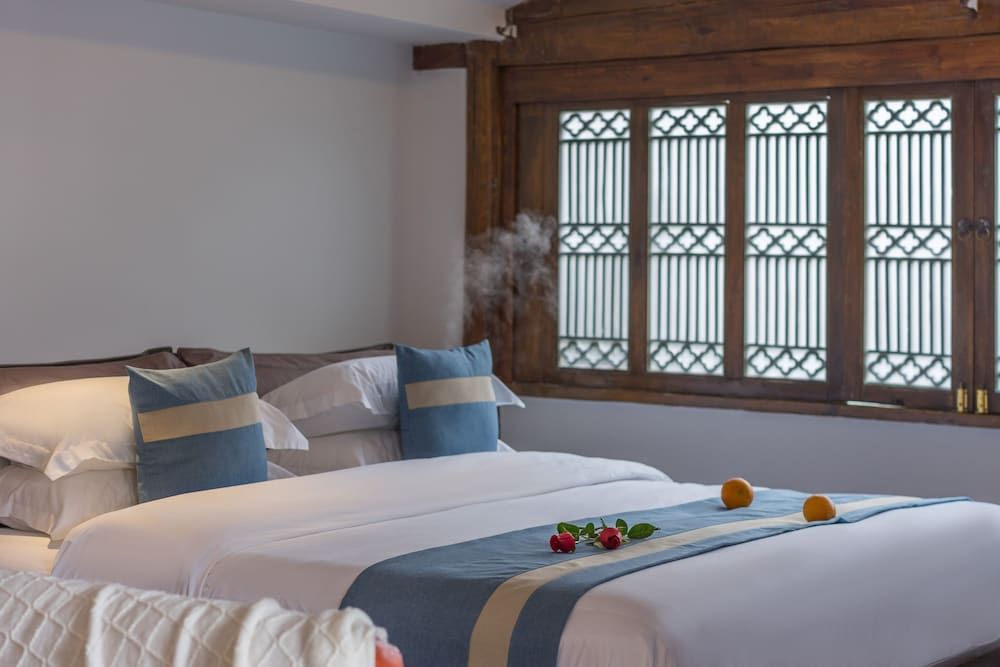 Lize Graceland Artistic Suite Inn Deluxe Double Room, Balcony 7