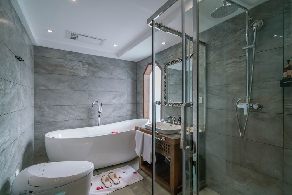 Lize Graceland Artistic Suite Inn Deluxe Double Room, Balcony 13