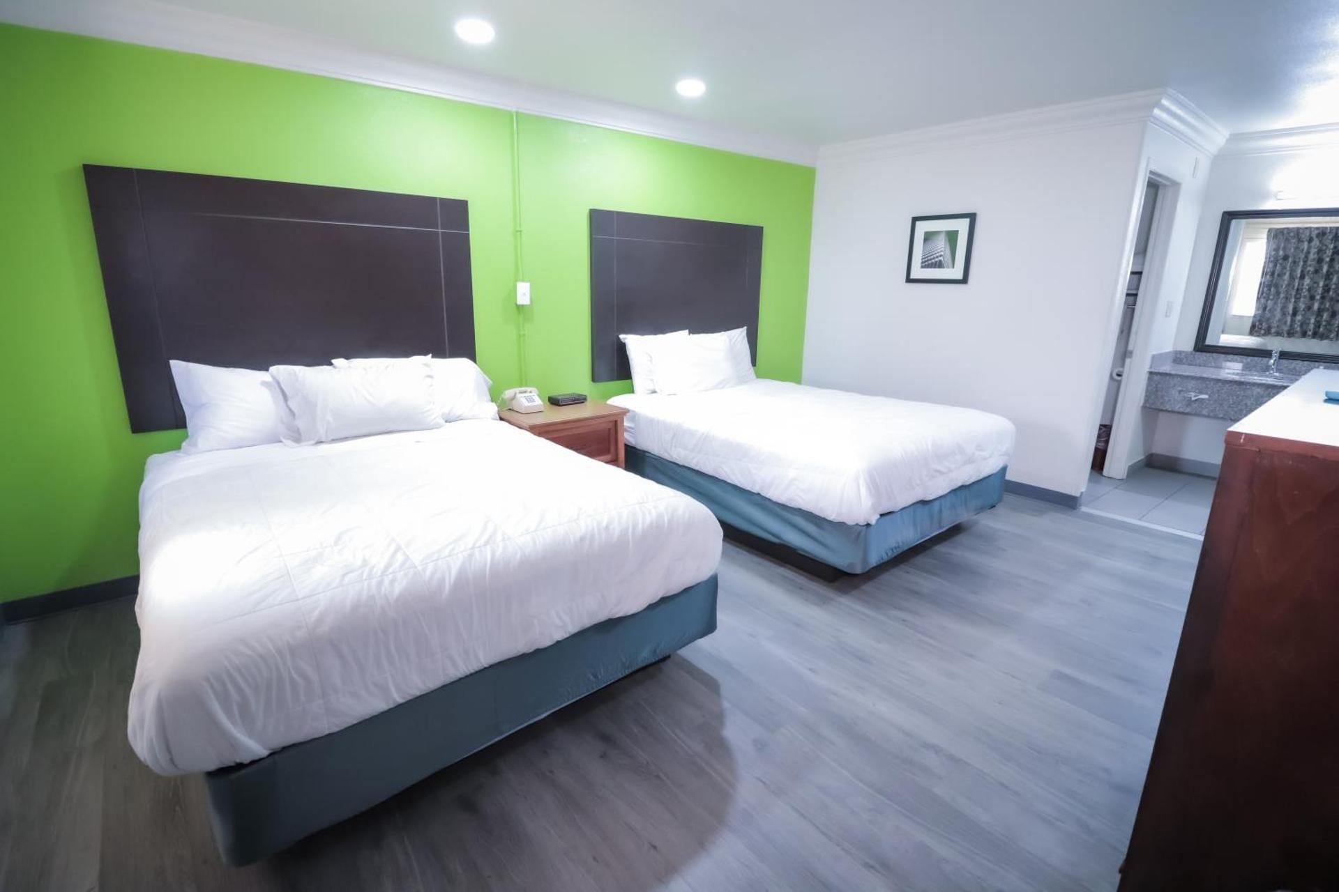 2 Queen Beds, Nonsmoking