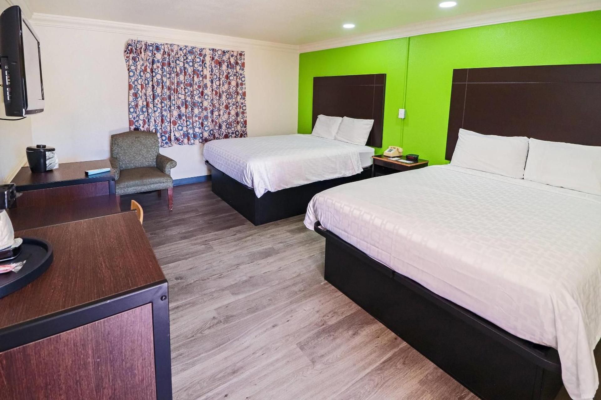 2 Queen Beds, Nonsmoking