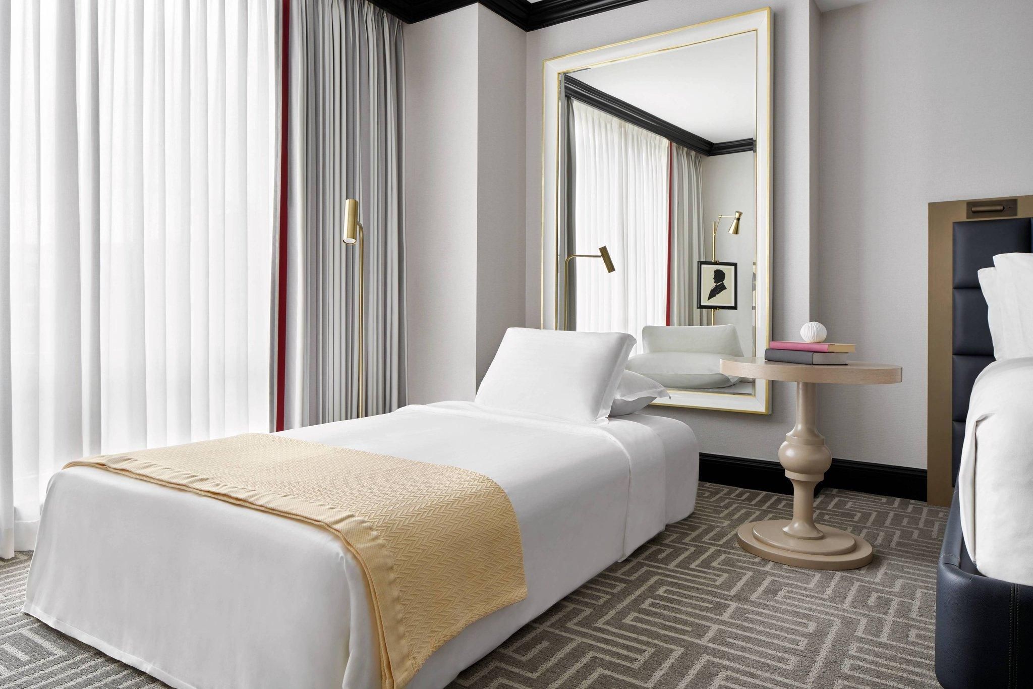Premiere Double Room, Guest room, 2 Double, Garden view
