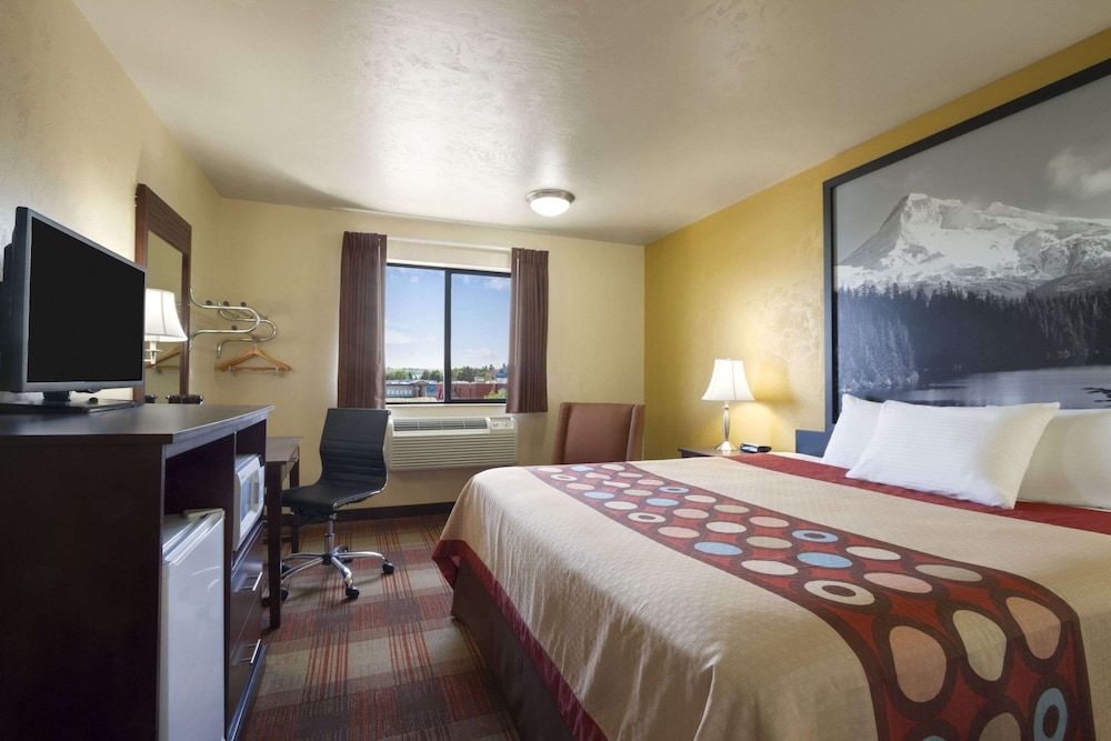Room, 1 King Bed, Non Smoking