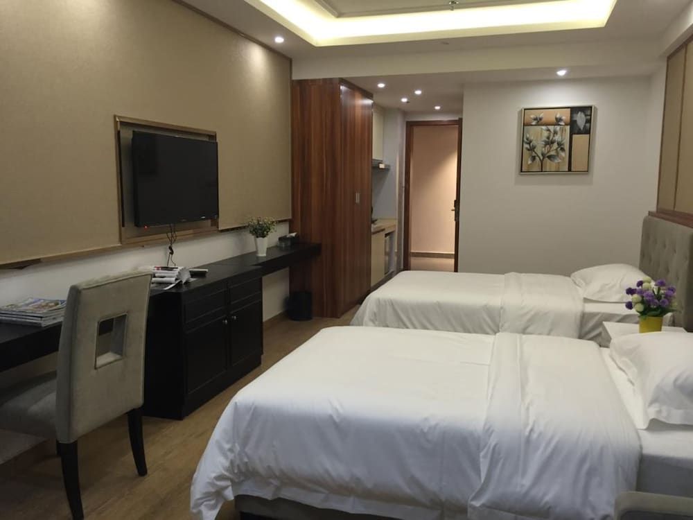 Elegant Twin Room