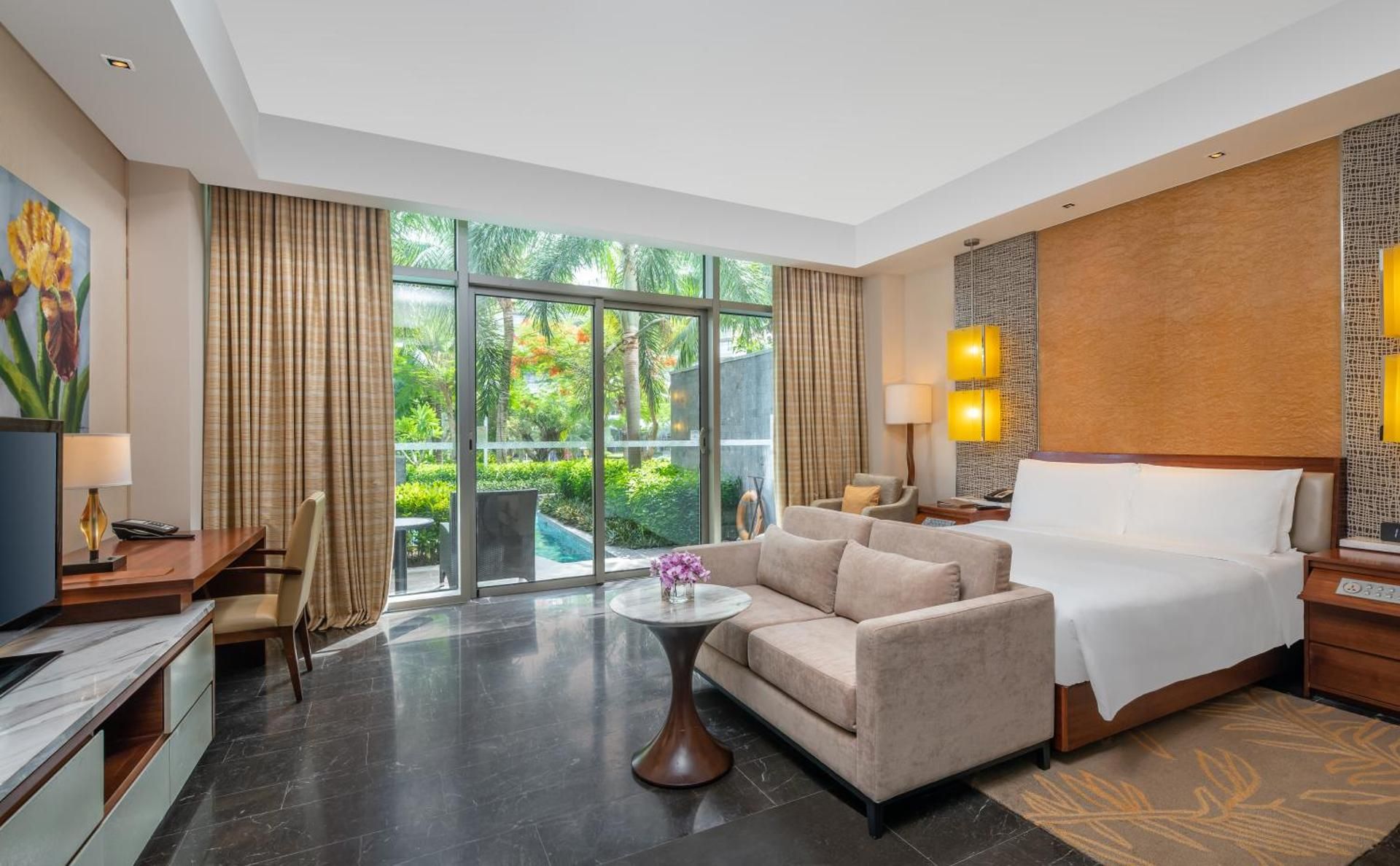 Double Room with Pool View
