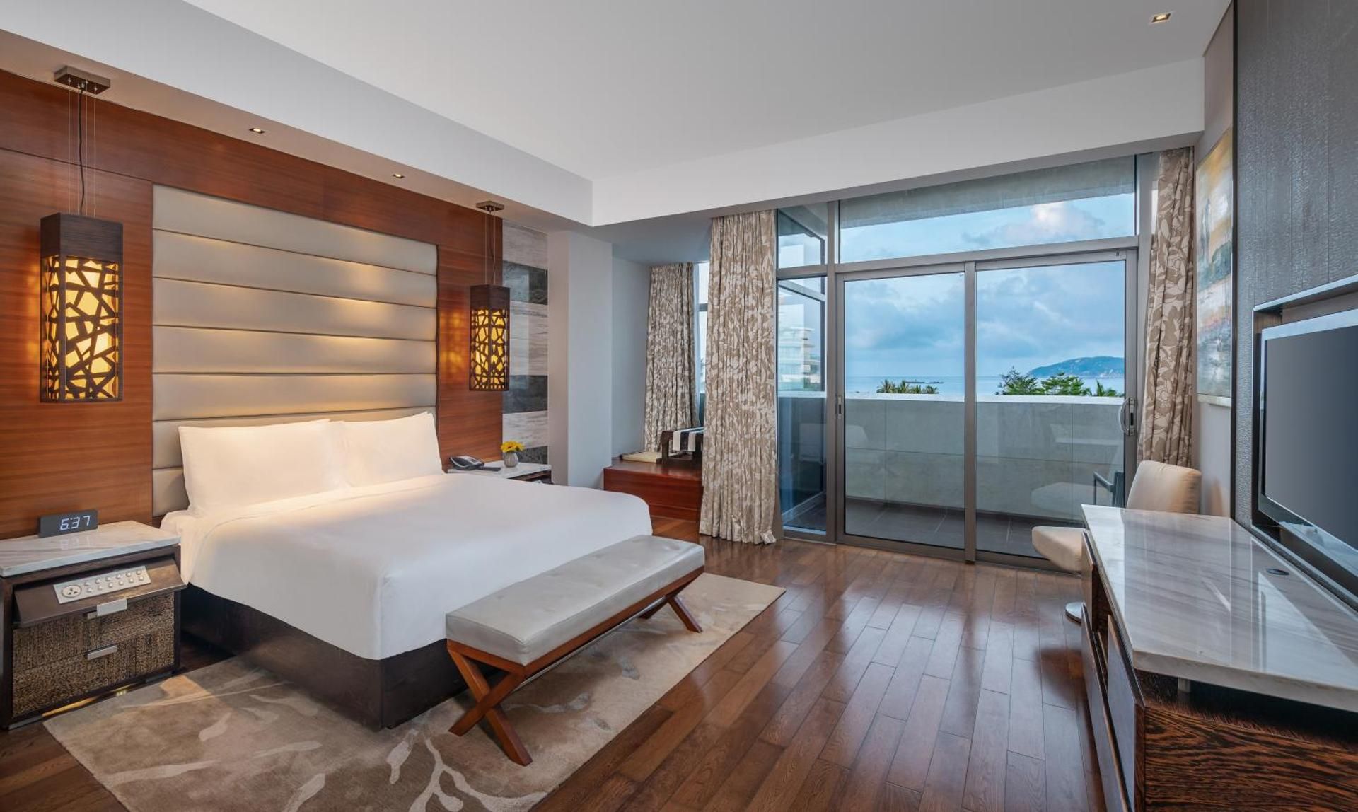 Suite with Sea View