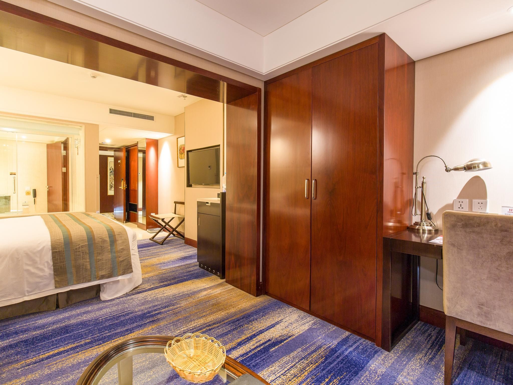 undefined China Palace Hotel 7