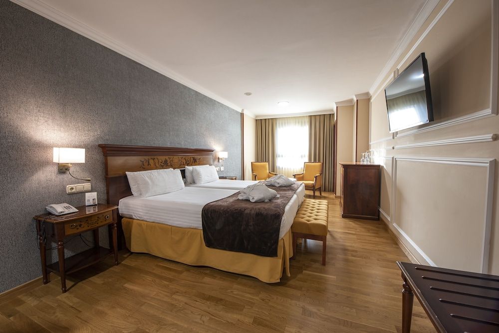 Eurostars Araguaney Standard Double Room 7
