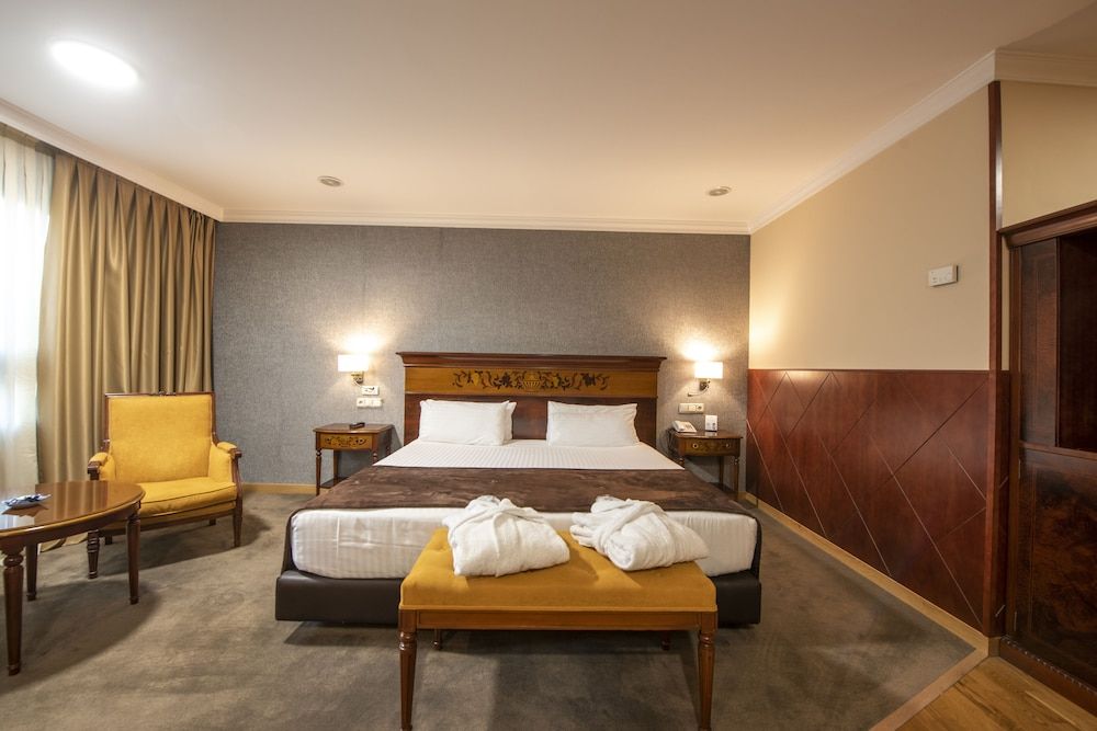 Eurostars Araguaney Standard Double Room 16