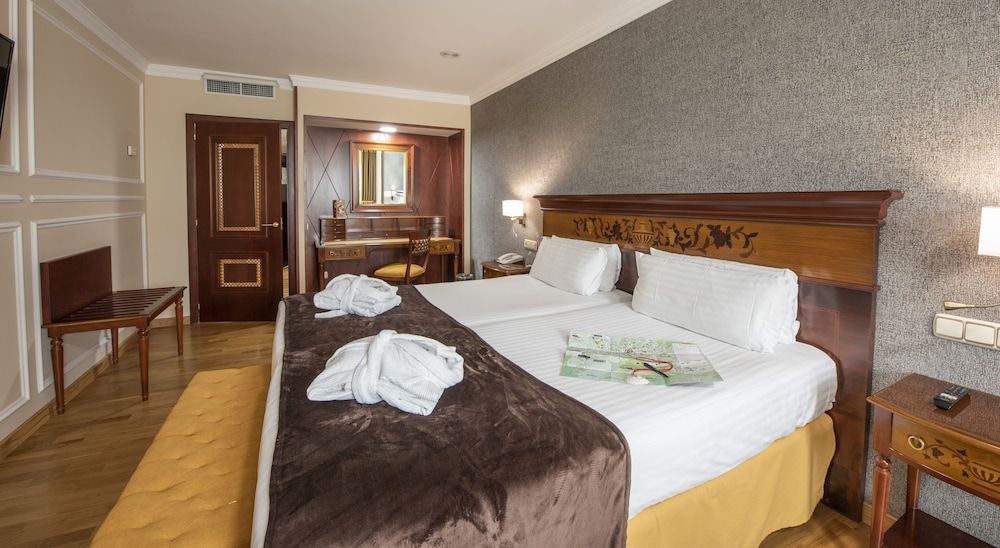 Eurostars Araguaney Standard Double Room 10