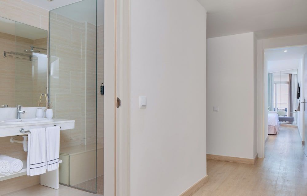 Melia Cala Galdana - Menorca Family Room, Sea View (Cala Galdana, 3AD) 2