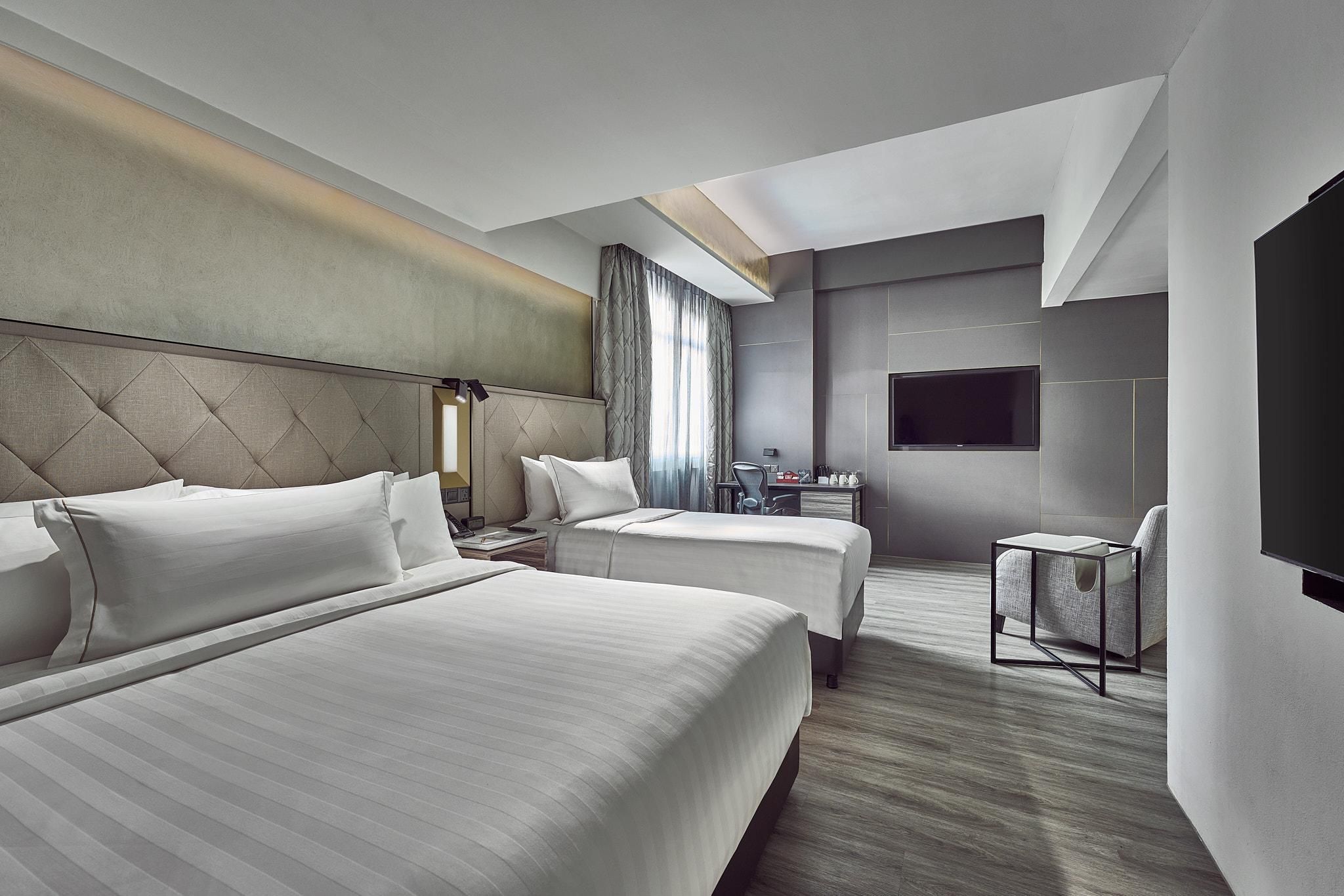 Deluxe Triple Room with 1 King Bed and 1 Single Bed