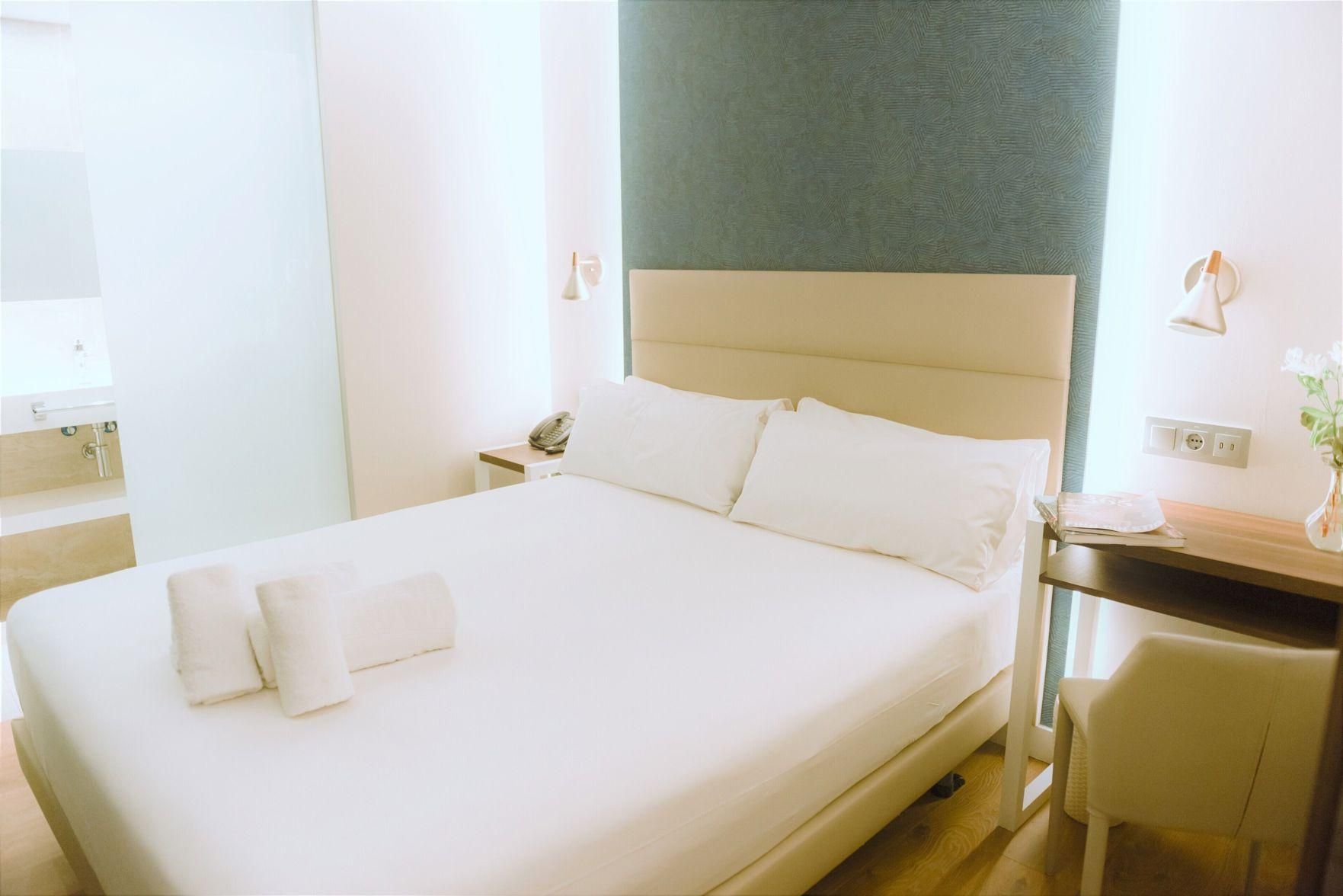undefined Arya Stadium Hotel 3