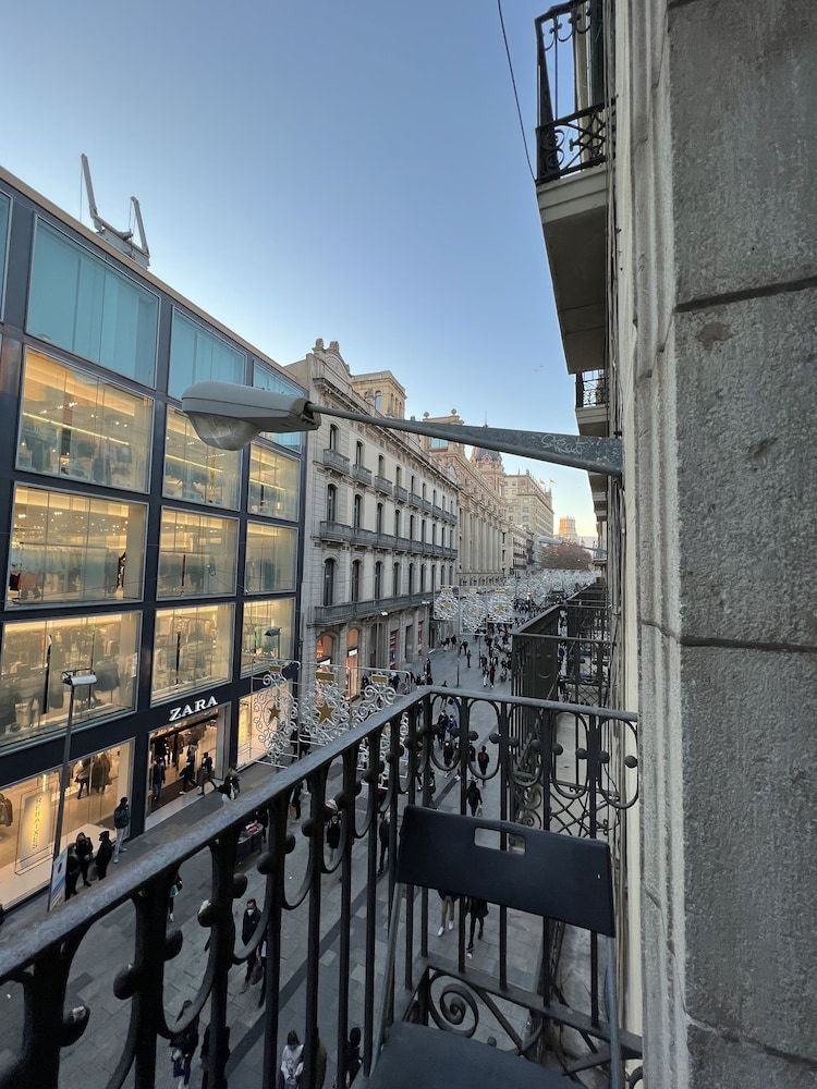 undefined Pensión Arosa - Barcelona