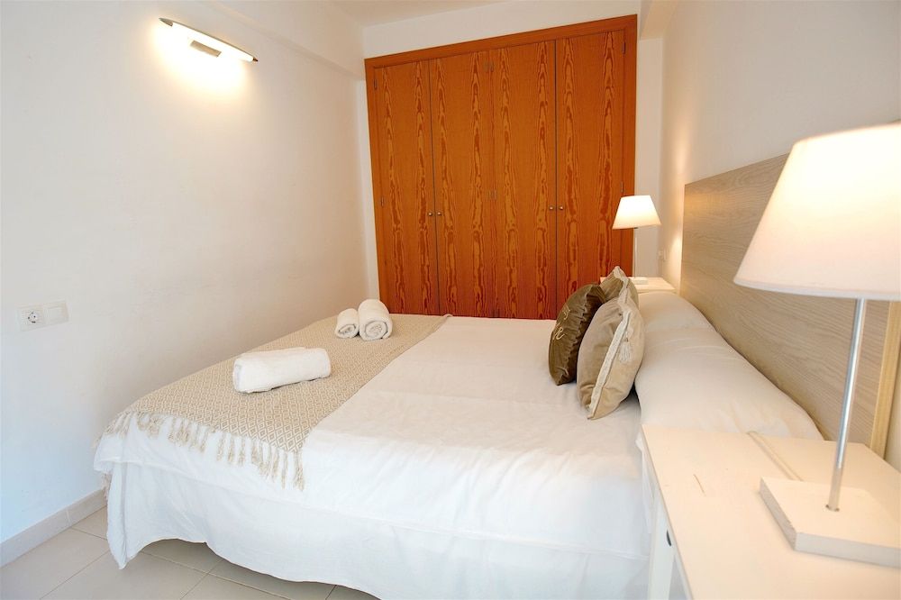 Apartment, 2 Bedrooms, Terrace (Remolars 5)