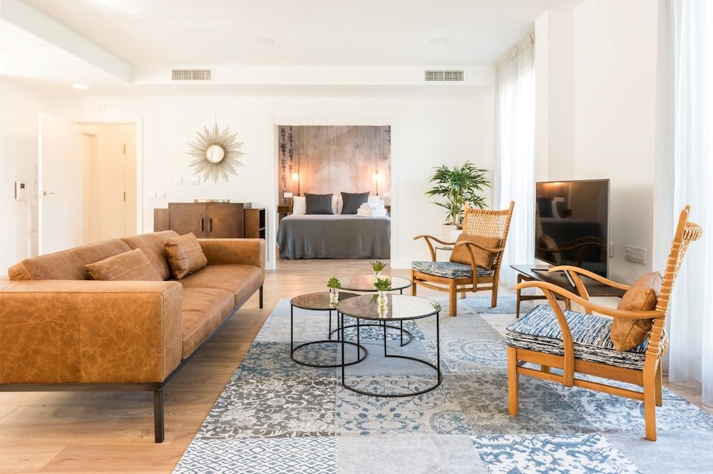 undefined Plaza de España Skyline 2