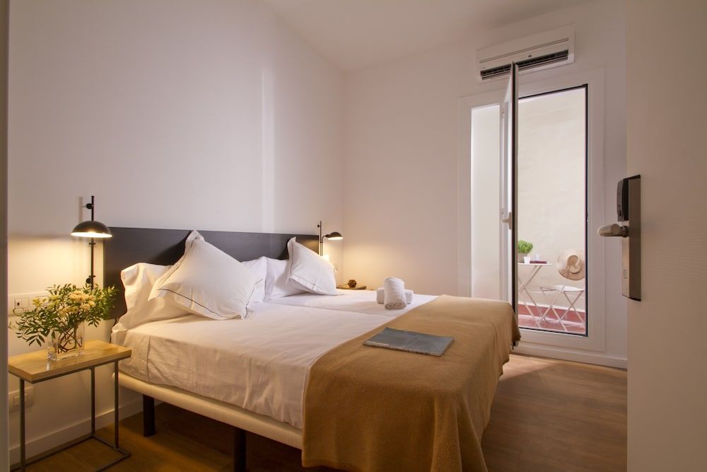 Som Nit Triomf Double or Twin Room, Balcony 5