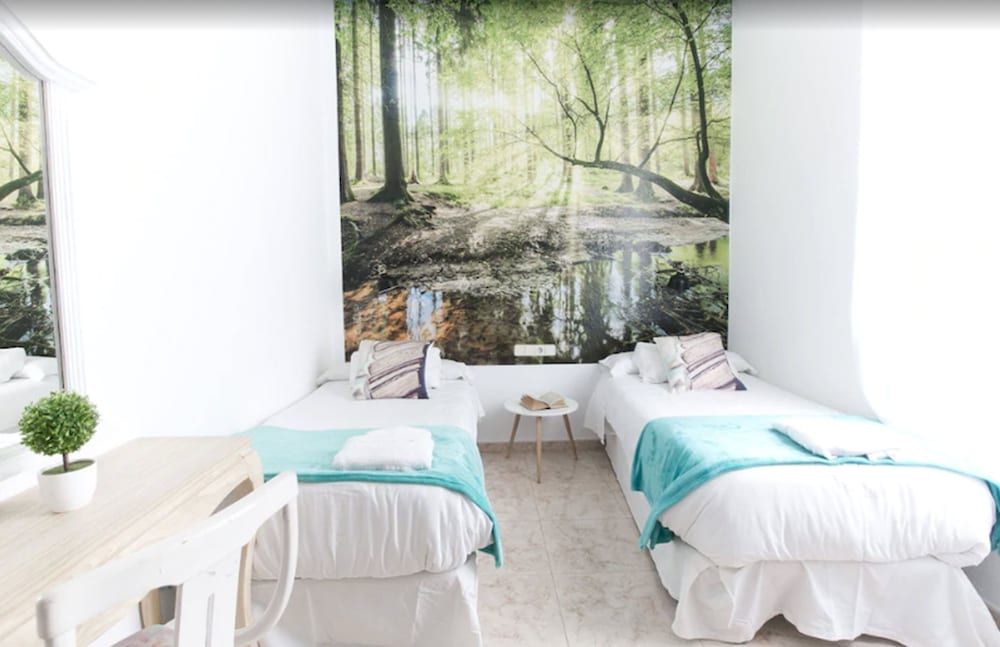 Hostal Vázquez de Mella Double Room 16