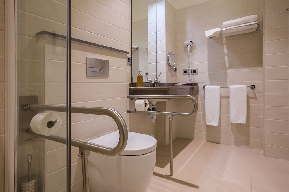 Welldone Cathedral Suites Apartment, 1 Bedroom, 2 Bathrooms (0A) 7