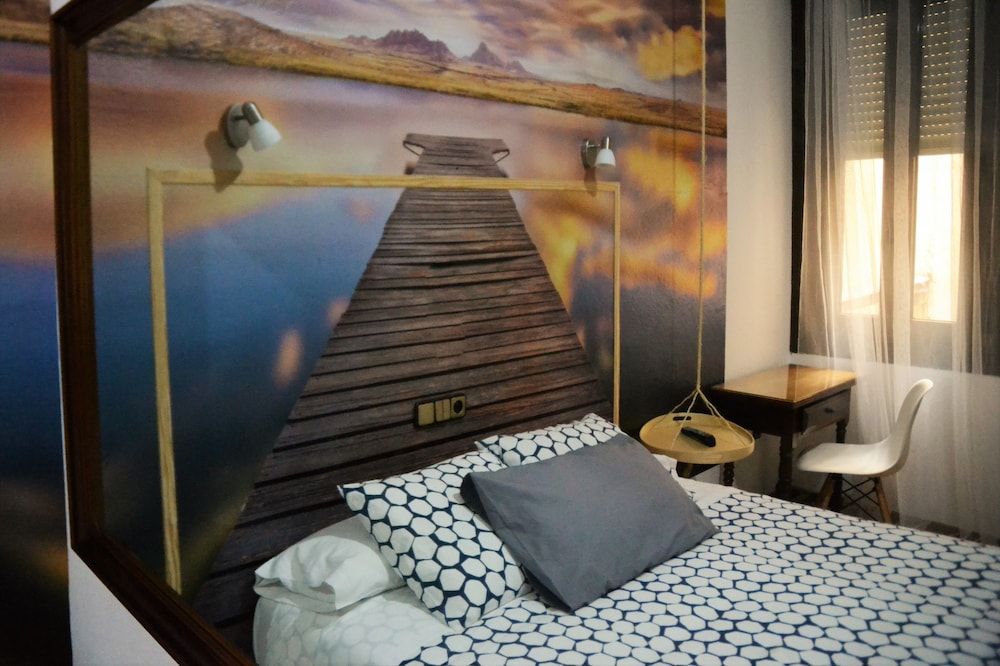 undefined Hostal Hispano Gran Vía 3