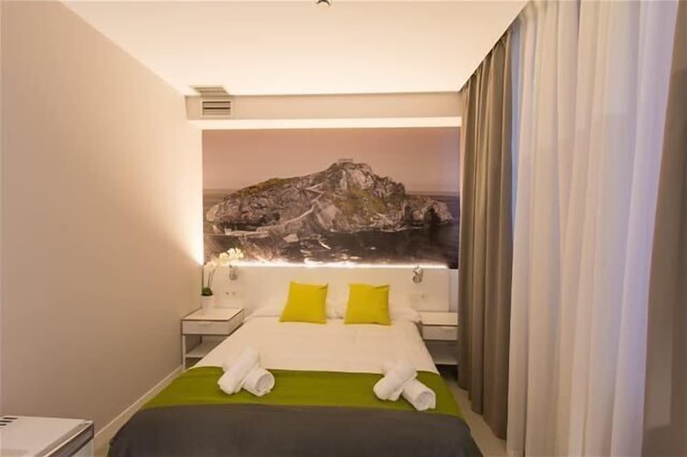 undefined Bilbao City Rooms 7