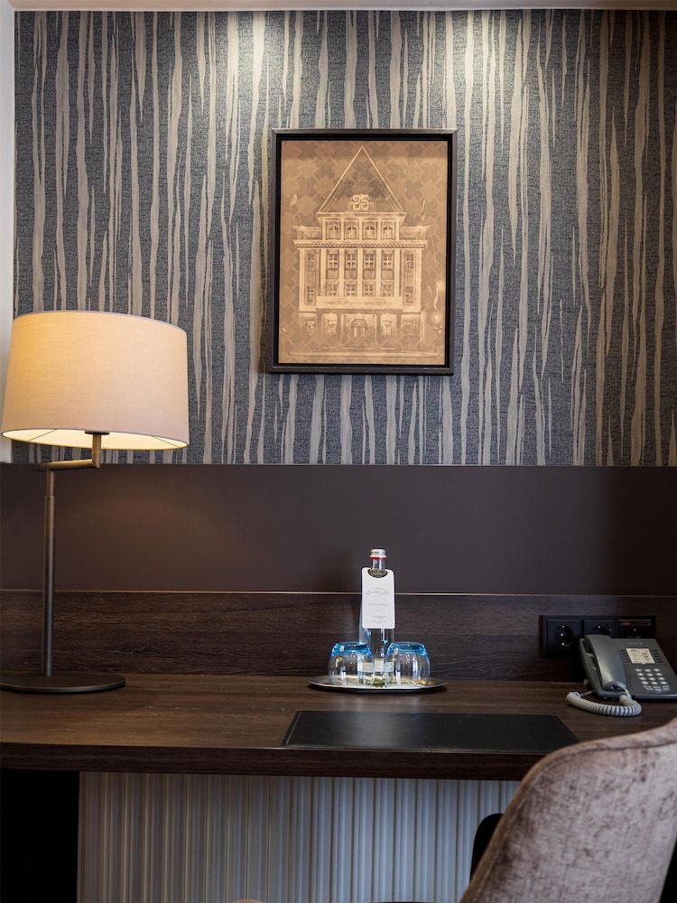 Essener Hof Sure Hotel Collection by Best Western Comfort Room, 1 Twin Bed 4