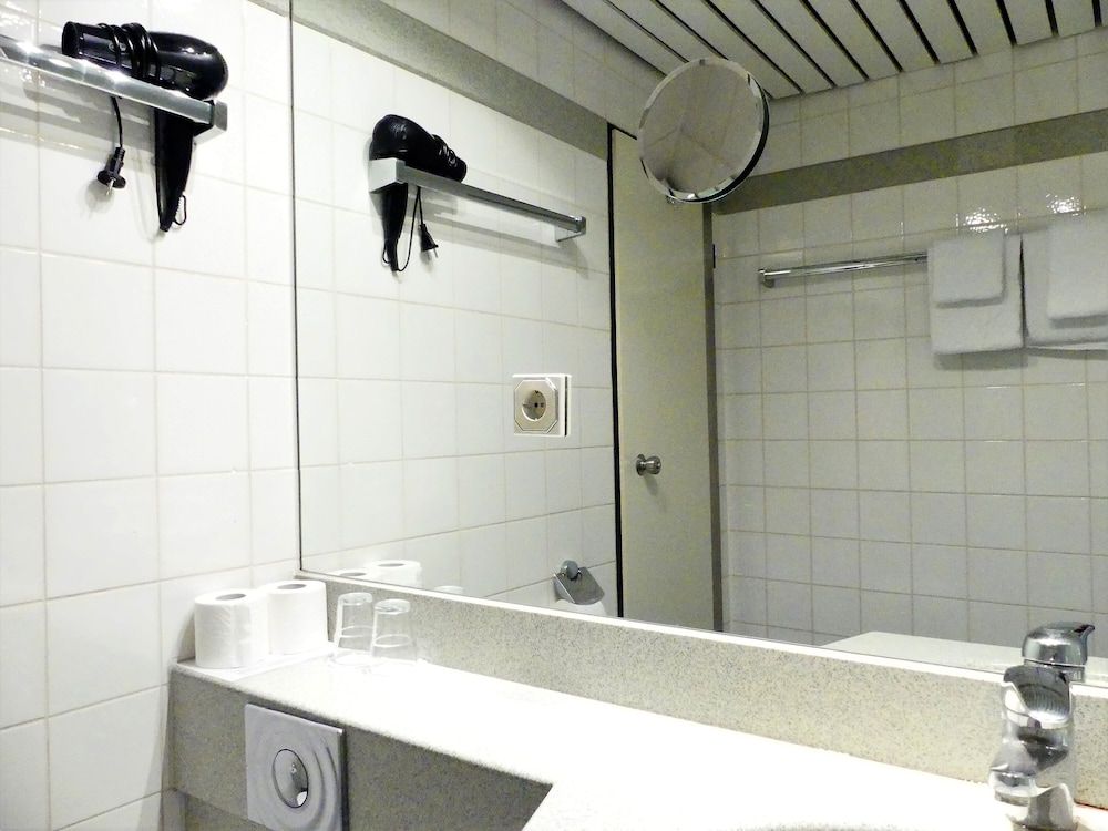 Hotel Königshof The Arthouse Double Room 5