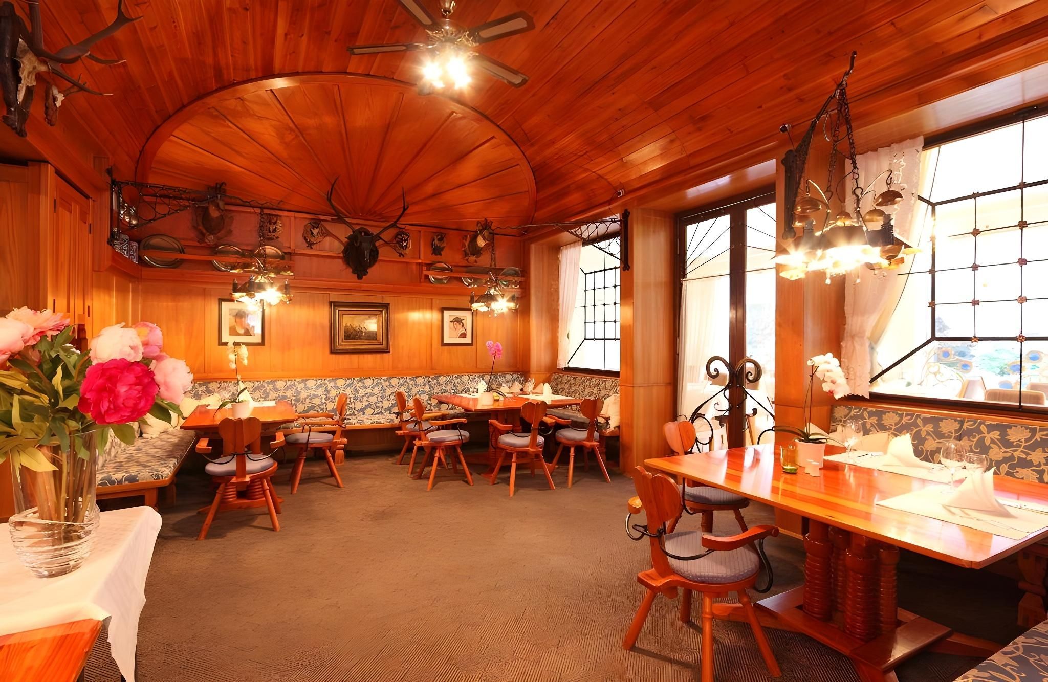 undefined Wittelsbacher Hof Swiss Quality Hotel 8