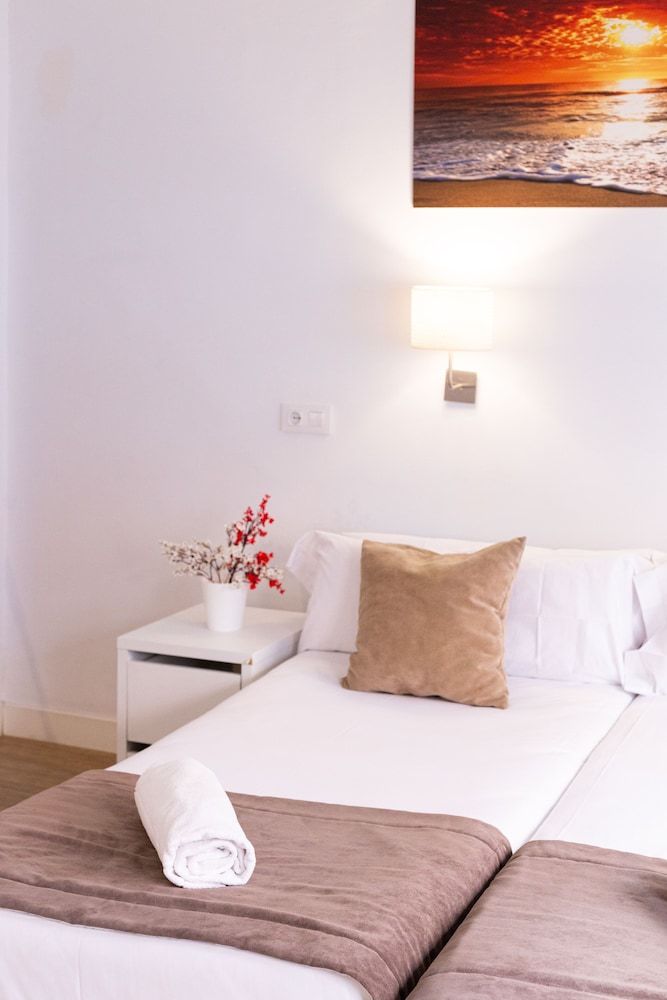 undefined NeoMagna Madrid 4